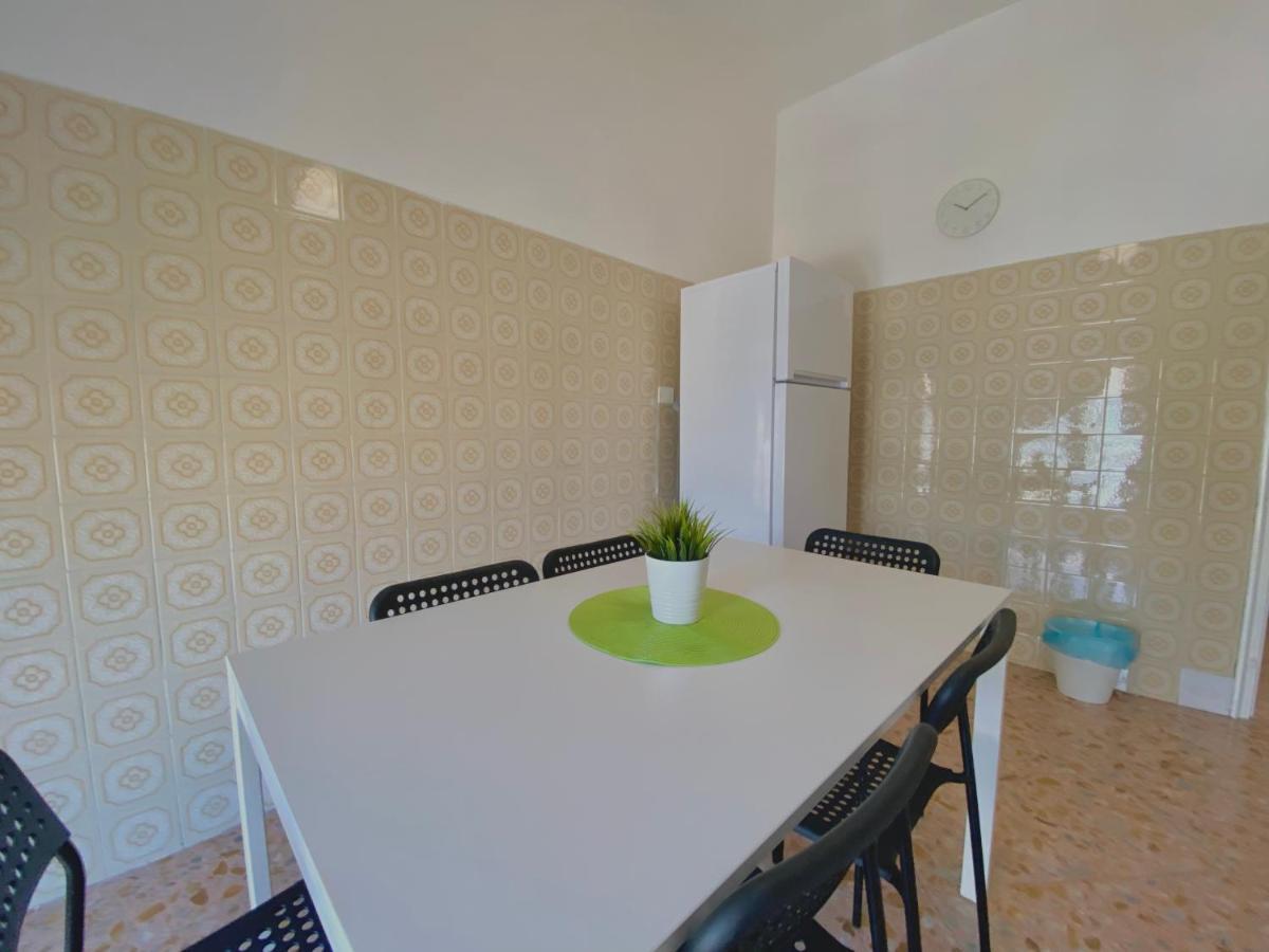 Guest House Service - Modugno Exterior photo